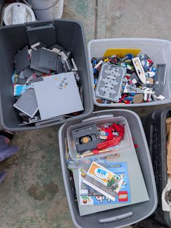 76 lbs HUGE LEGO Collection Lot – 3 Totes Full – Mixed LEGO Bricks, Pieces & Minifigs