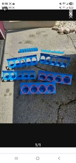 Max Shine Bottle Holders