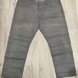 Grey Levi’s 501