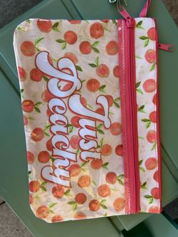 Beach pouch
