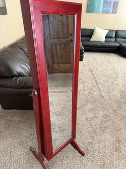 Jewelry Mirror Storage 