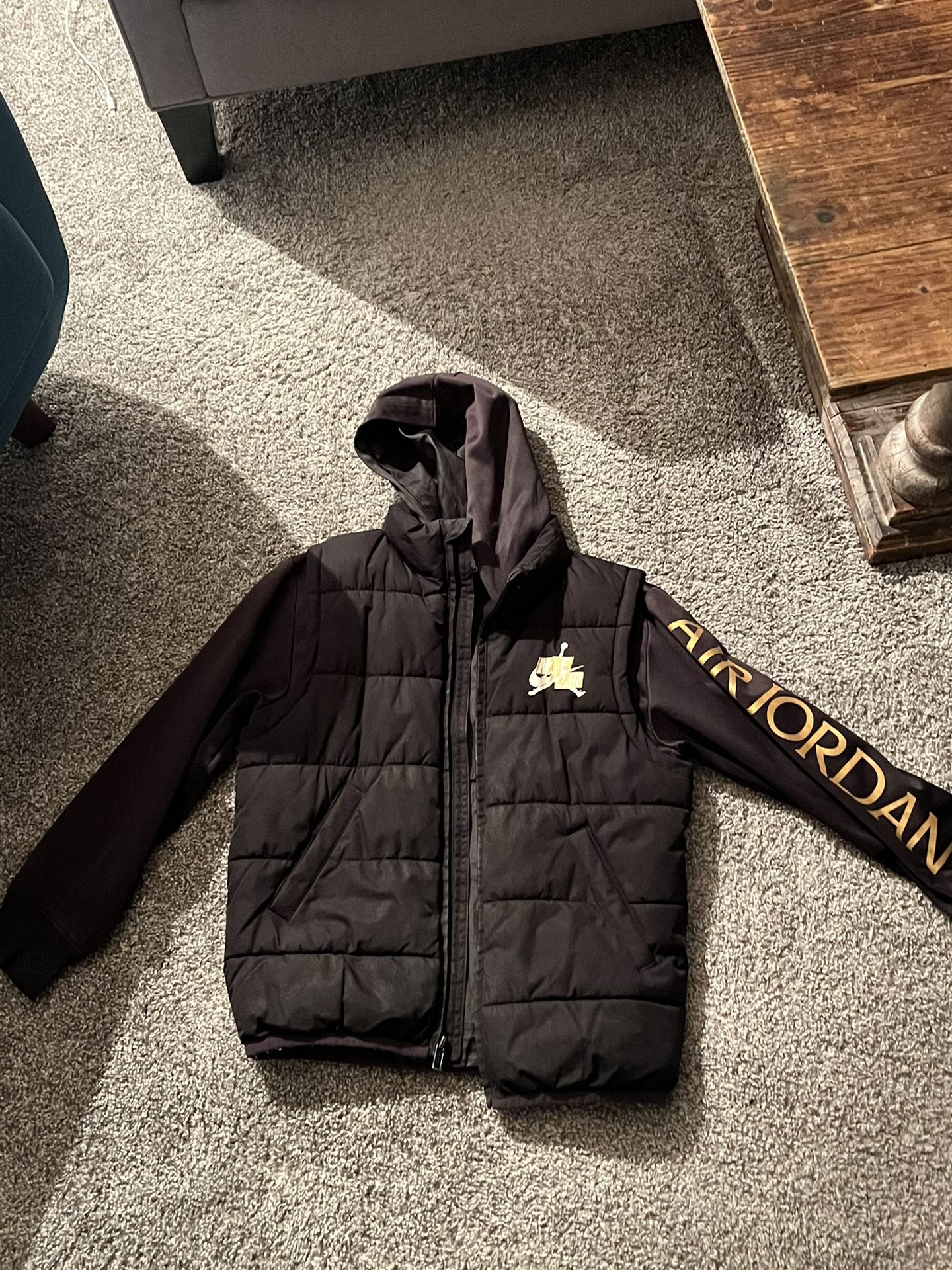Air Jordan Puffer Jacket Vest, Kids Medium