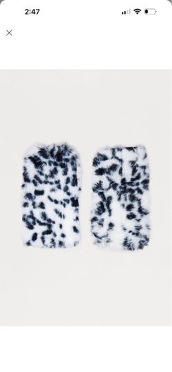 Faux Fur Phone Cases Dalmatian Print 🐾