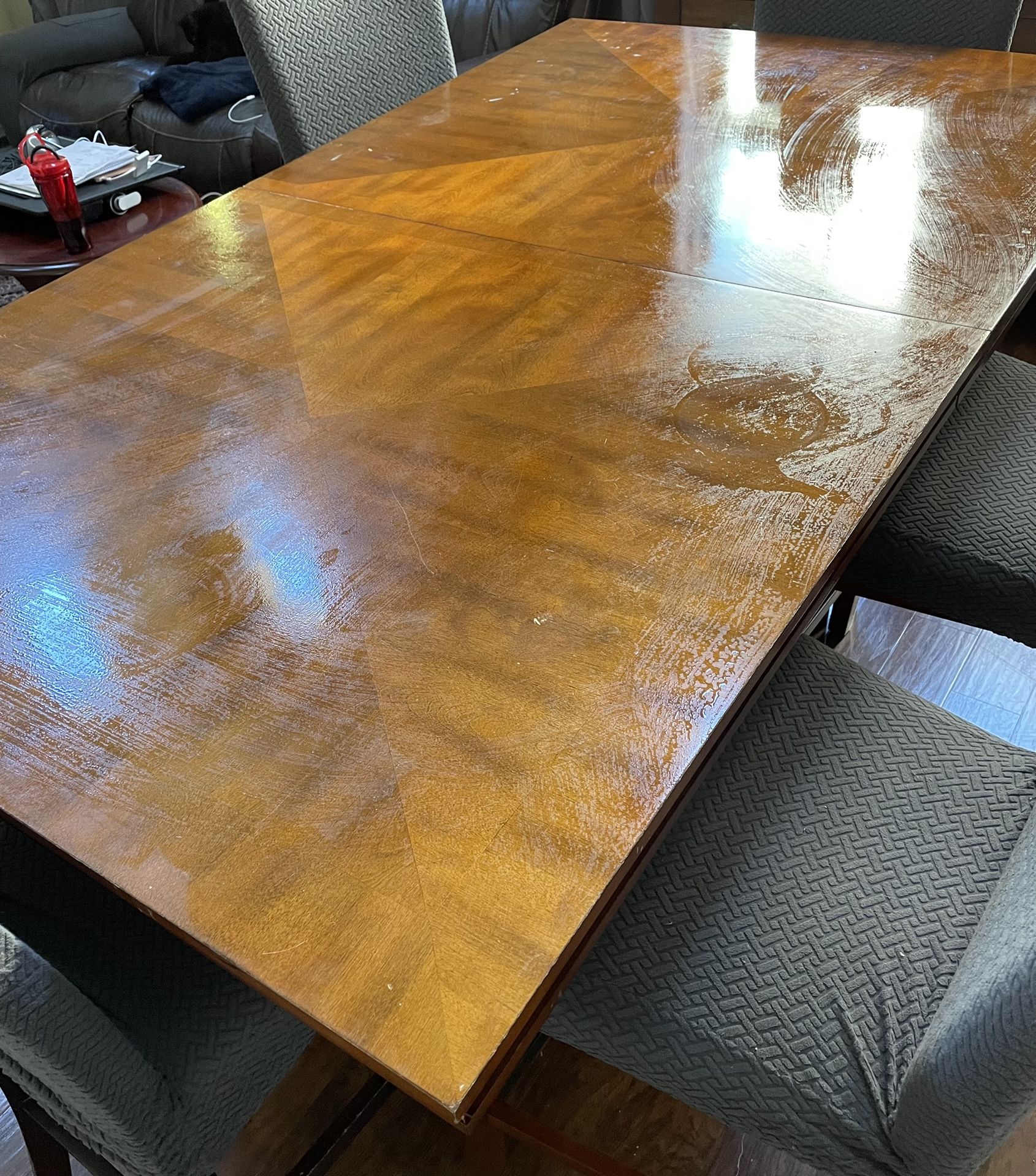 Kitchen Table W/6 Chairs
