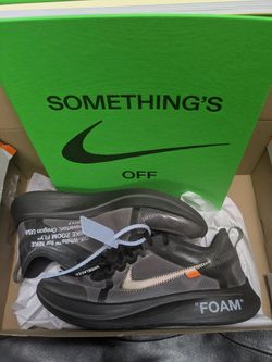 Off-White x Nike The 10: Nike Zoom Fly SP Black White Men's Size 9.5 And Book