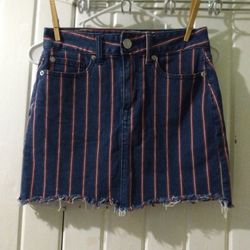 American Eagle striped denim stripes jean skirt-size 0 like new
