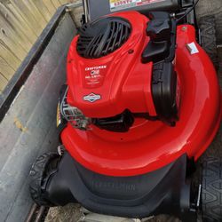 CRAFTSMAN M110 140-cc 21-in Push Gas Lawn Mower with Briggs and Stratton
