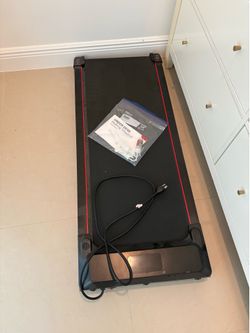 Walking under desk treadmill