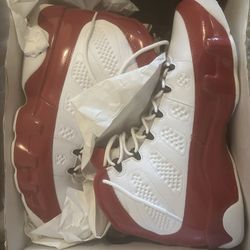 Jordan 11 Cherry Sz 11
