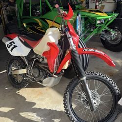 Xr 650r Dirt Bike 