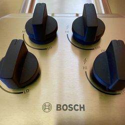 Gas cooktop. Bosch 31’ BRAND NEW