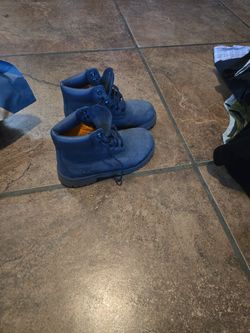 Boys Size 13 Timberlands