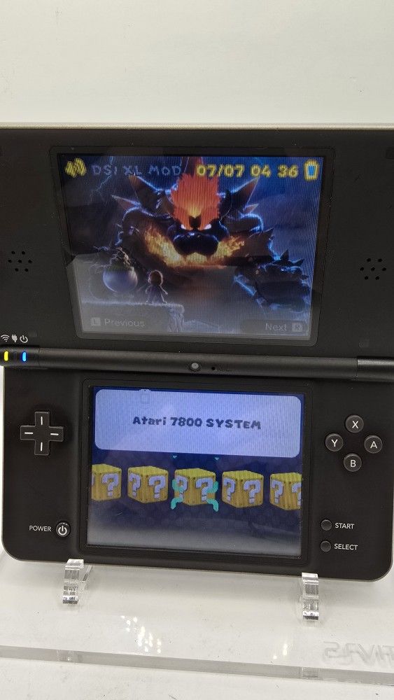 Nintendo DSI XL With Games