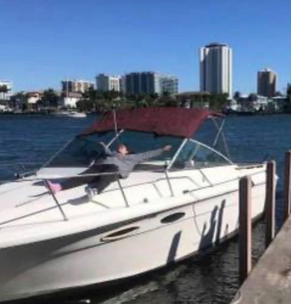 1985 Searay Sundance