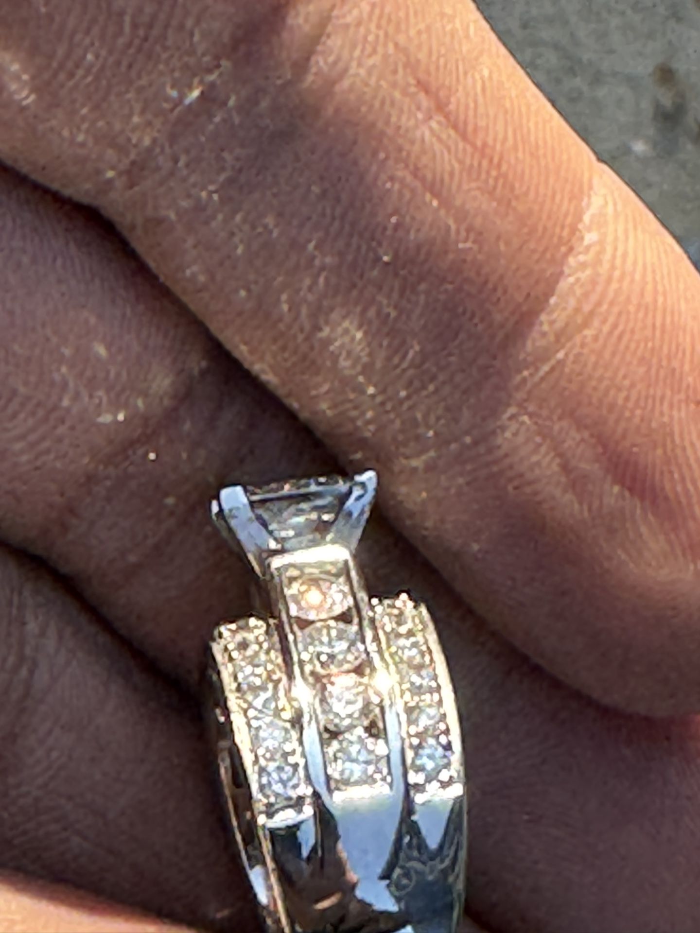 4.7 Ct Natural  Princess CutDiamond Ring Si2 H Color