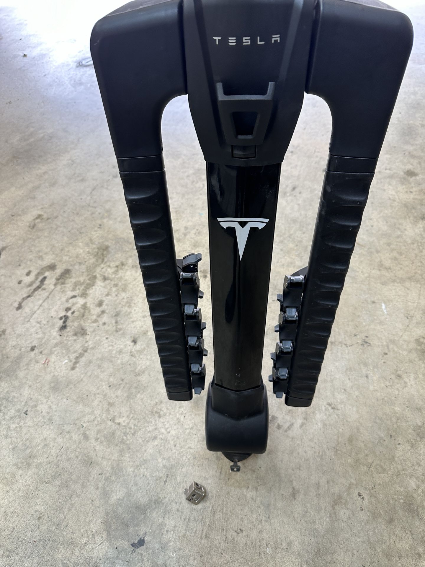 Tesla Model X Y Bike Rack OEM