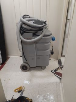 Carpet Extractor