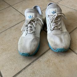 Adidas 10.5 