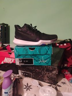 Kyrie 3 Black/Multicolor