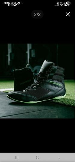 NEW Notorious Sports Training Work Out Boxing Lifting Shoes Sneakers Men Size 9.5