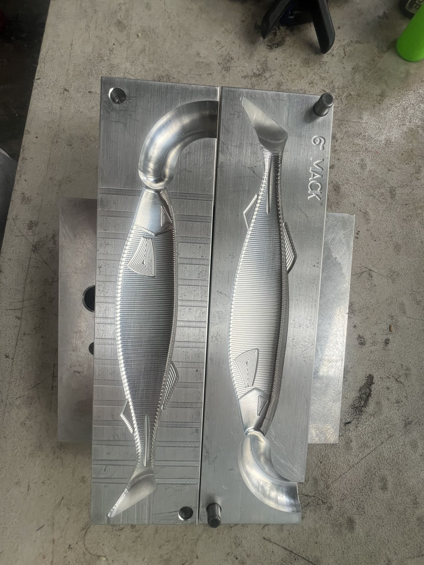 6 In Mac for Sale in Long Beach, CA OfferUp