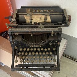 Underwood typewriter