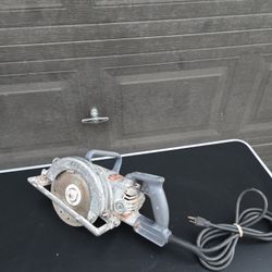 Skilsaw HD77 Worm Drive Circular Saw