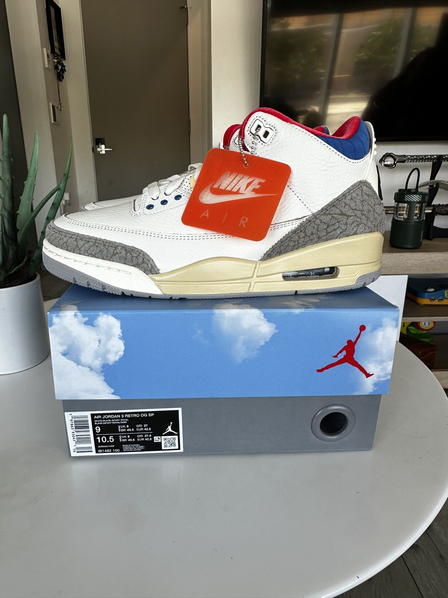 Jordan 3 Retro Seoul 2.0 Size 9 Men