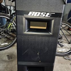 BOSE speaker For DJs Or For Personal Use