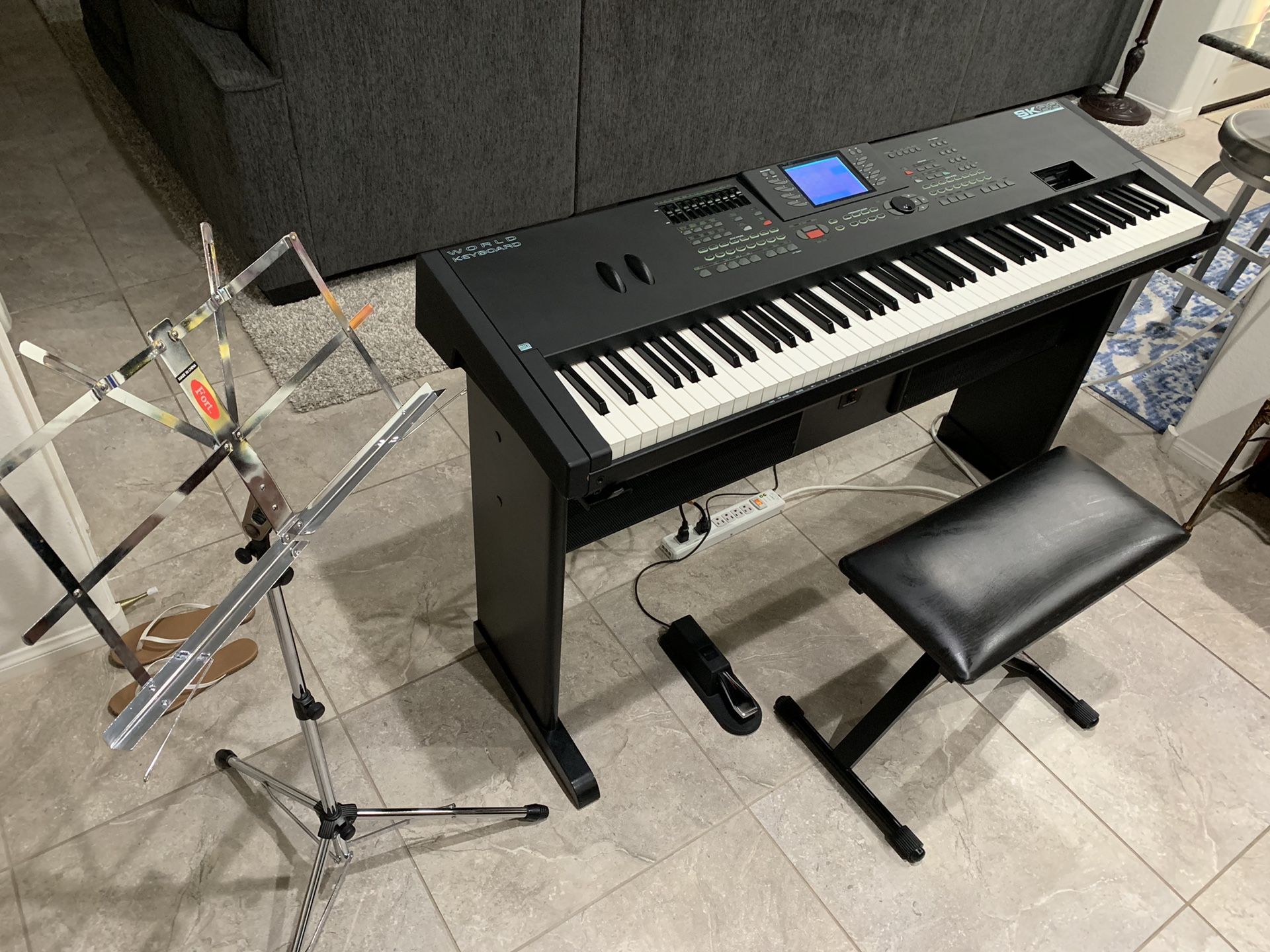 General Music SK88 World Keyboard/Synth/Workstation