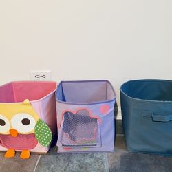 Super cute storage cubes with animal and flower motive