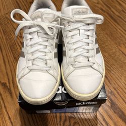 Adidas Cloud foam Comfort