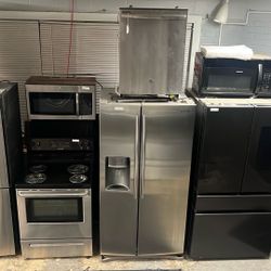 Refrigerator Stove Dishwasher Microwave 