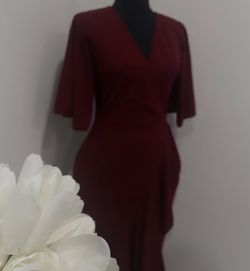 Short-sleeve high-low Elegant Burgundy dress!