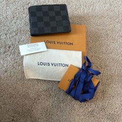 LV Wallet