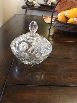 Candy dish
