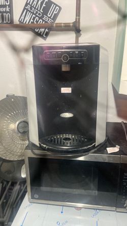 Water dispenser.