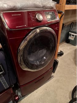 Working Samsung Dryer with Stand