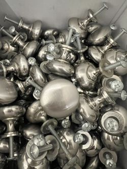 79 Cabinet Handles Steel