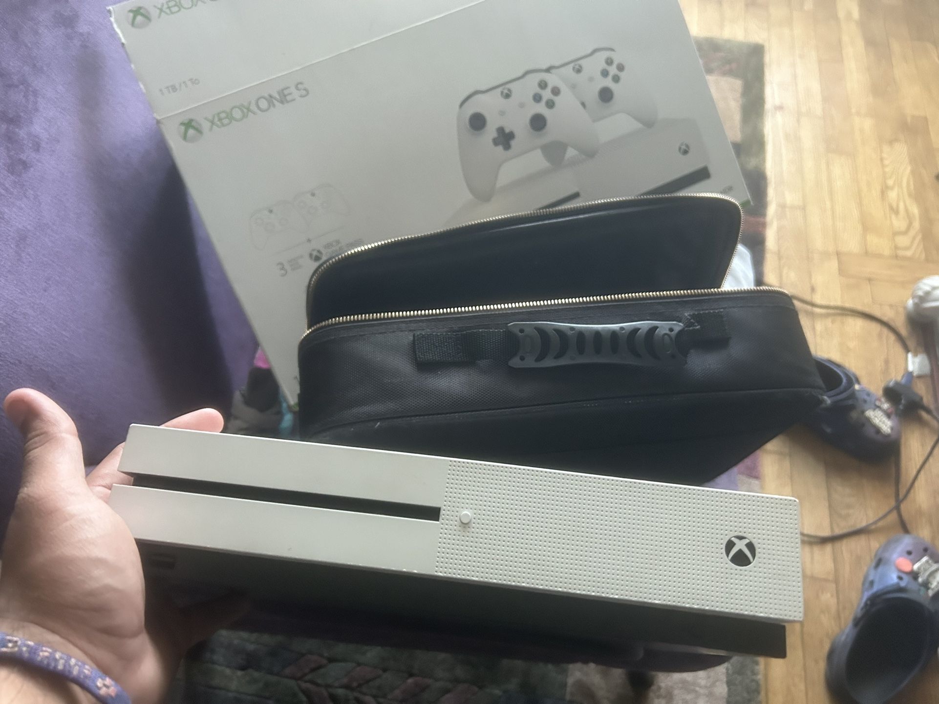 Xbox One S
