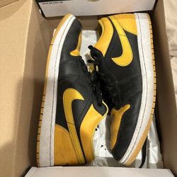 Mens Nike Athletic Shoes For Sale