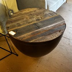 Round Base End Table