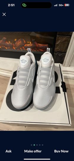 Nike ADAPT Jet stream