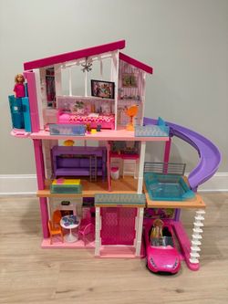 Barbie dream house