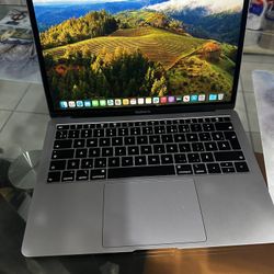 MacBook Air 2018 Core i5 8gb Ram (Sonoma)