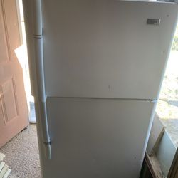 USED  Refrigerator - Garage Quality BEER Fridge-   Missing Shelves Thumbnail