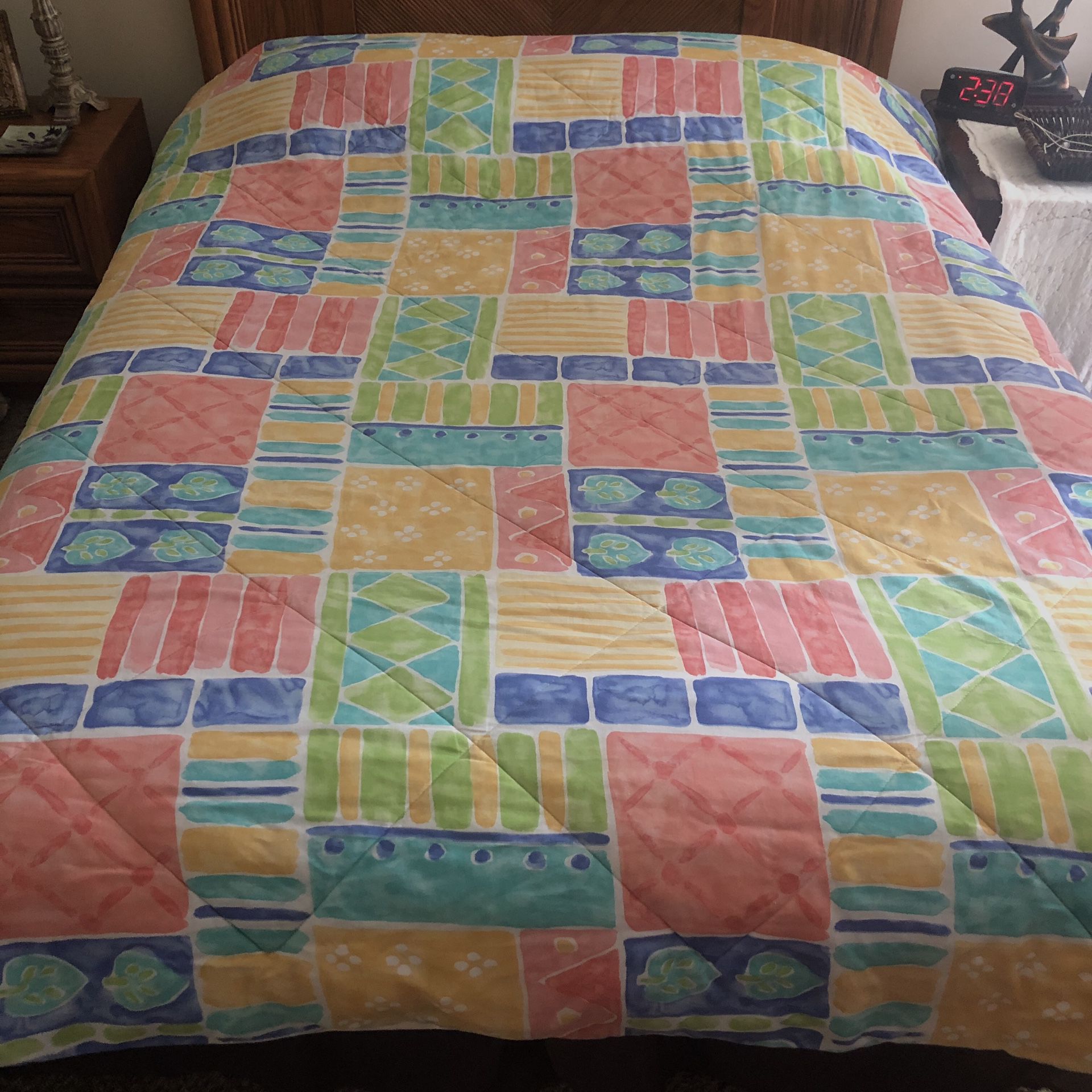 Pretty JCPenny comforter queen size