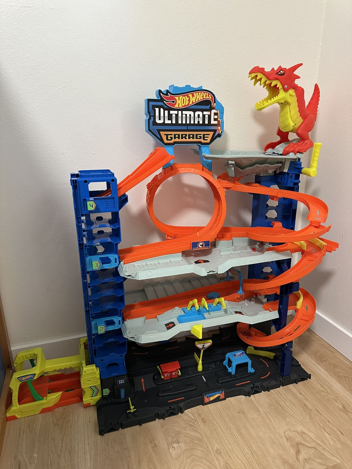 Hot Wheels Ultimate Garage