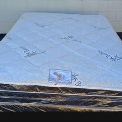 Brand New Queen Size Pilllowtop Mattress Included Box Spring 