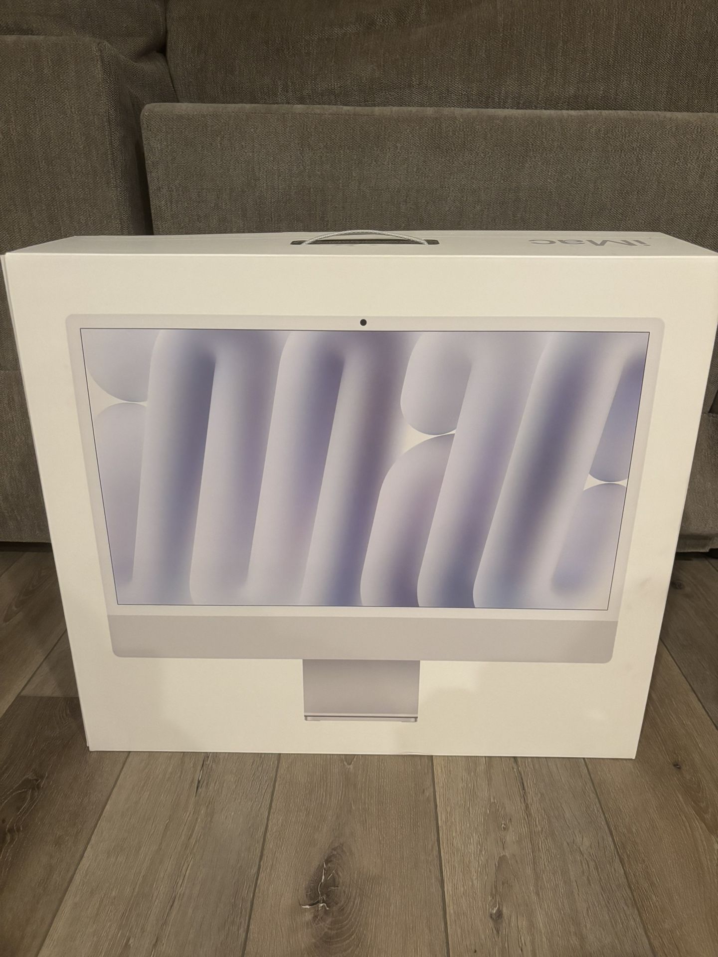 iMac All In One Computer 24”